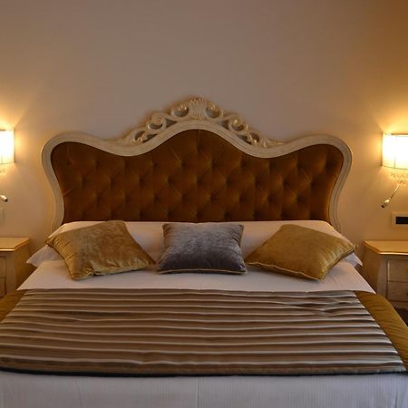 Agriturismo De Luca Mozzagrogna Extérieur photo