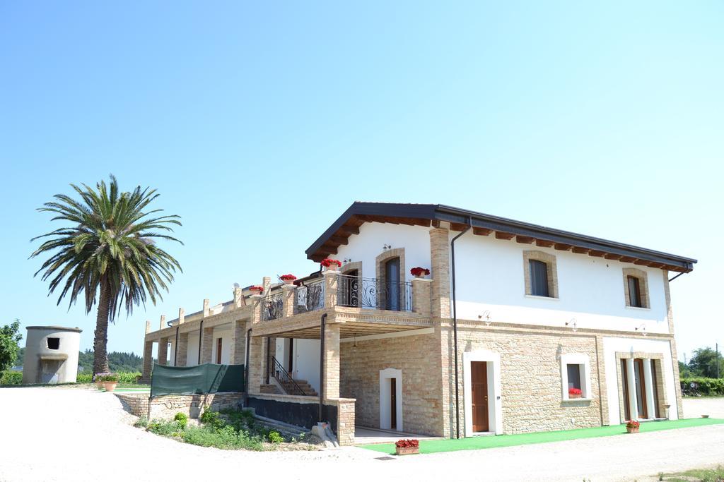 Agriturismo De Luca Mozzagrogna Extérieur photo