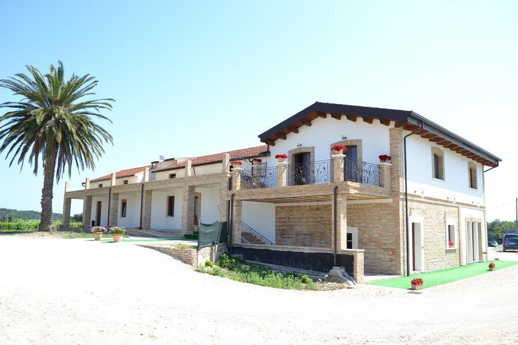 Agriturismo De Luca Mozzagrogna Extérieur photo