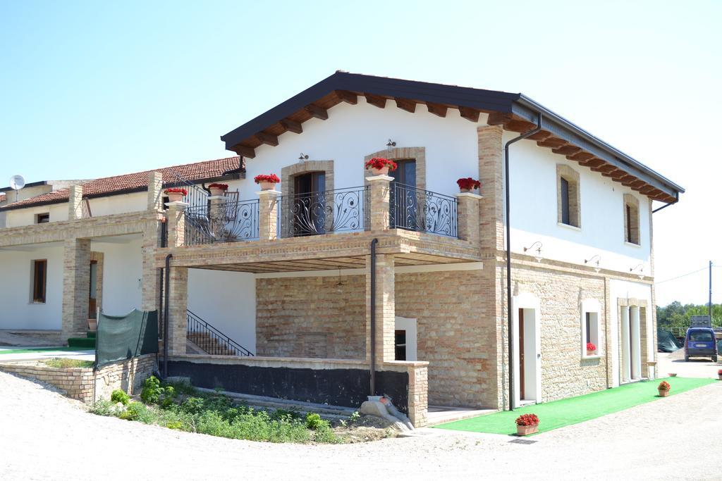 Agriturismo De Luca Mozzagrogna Extérieur photo