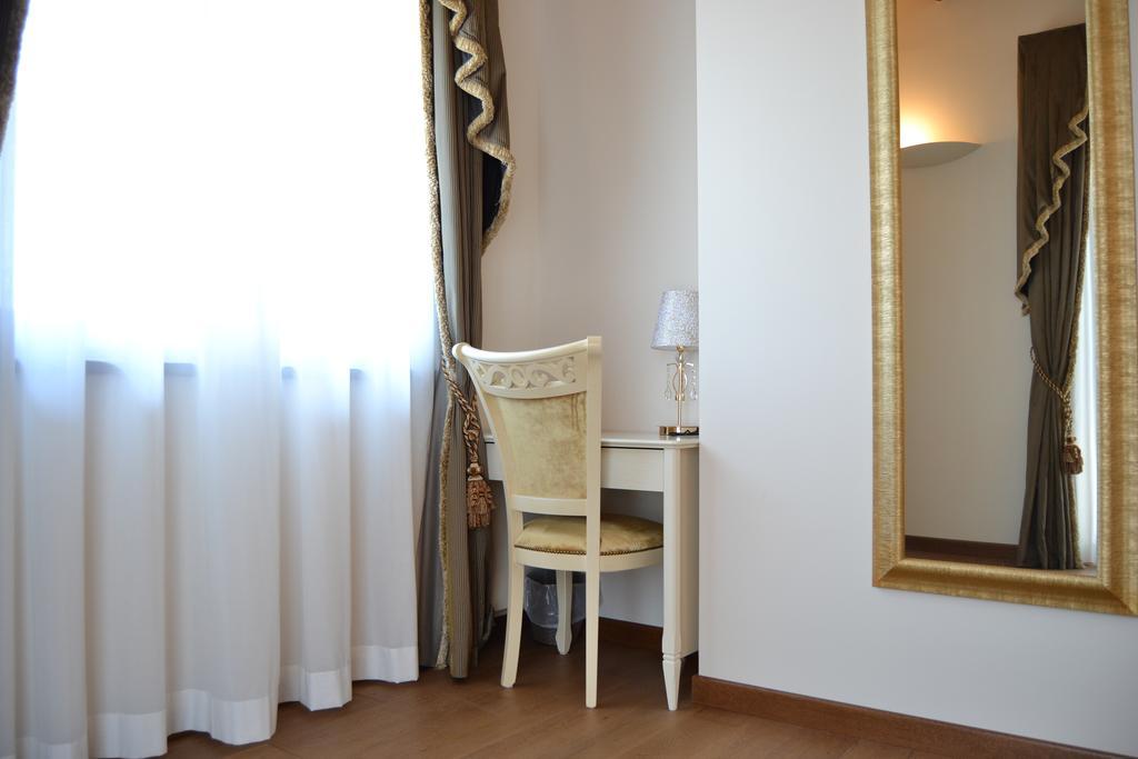 Agriturismo De Luca Mozzagrogna Extérieur photo